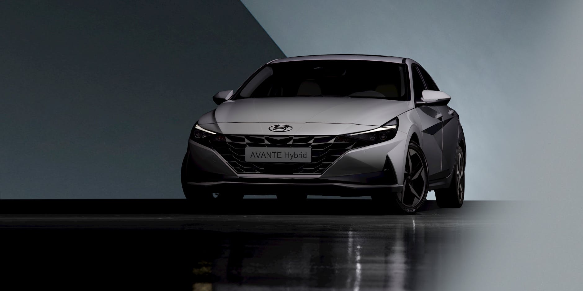 Hyundai Avante Hybrid zaprezentowany w studiu, przykład auta hybrydowego